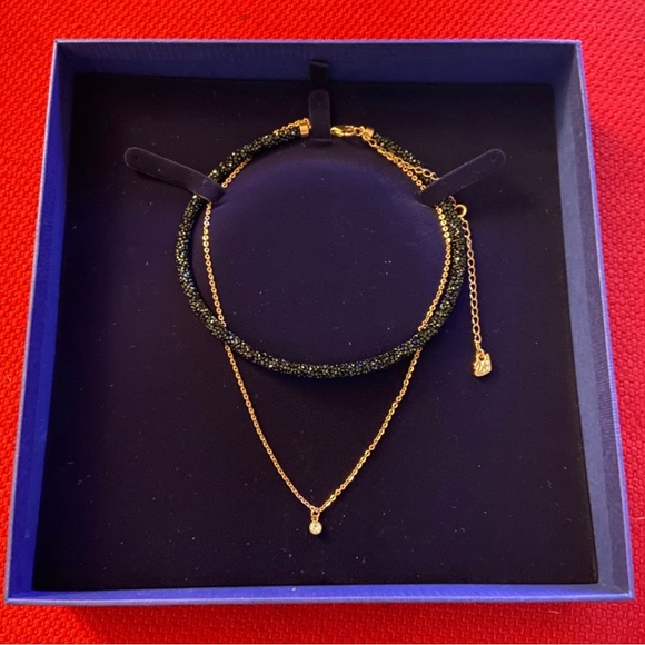 ♥️SOLD♥️ Woman's Jewelry - Swarovski - Long Beach
Collection (2019) - Picture 4 of 7